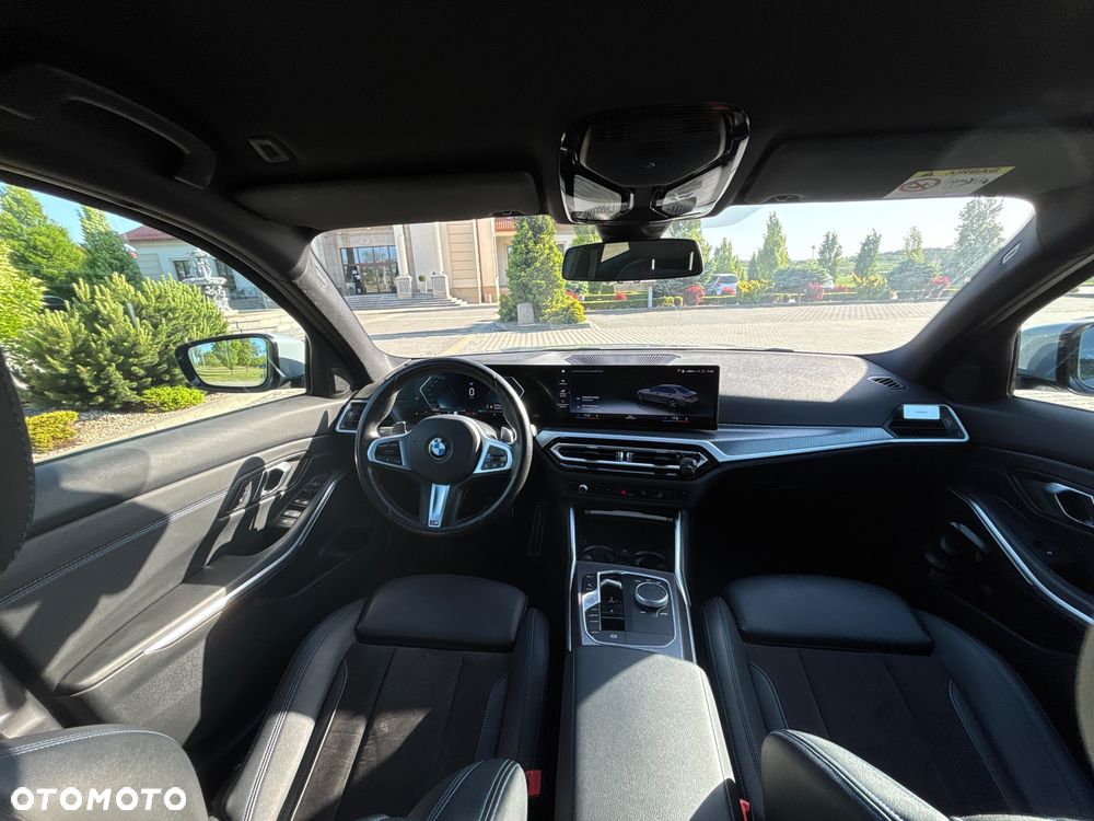 BMW Seria 3 320i xDrive M Sport - 15