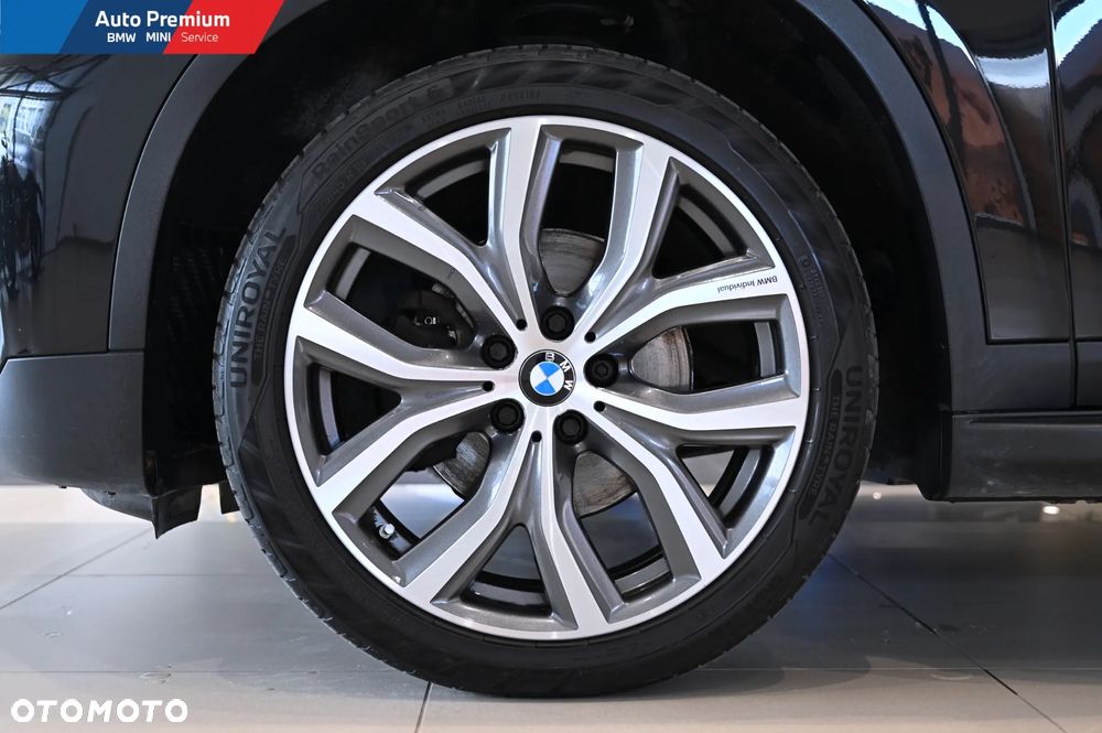 BMW X1 sDrive18i - 23
