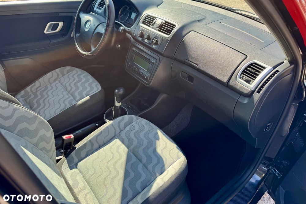 Skoda Fabia 1.2 HTP Cool Colour Edition - 14