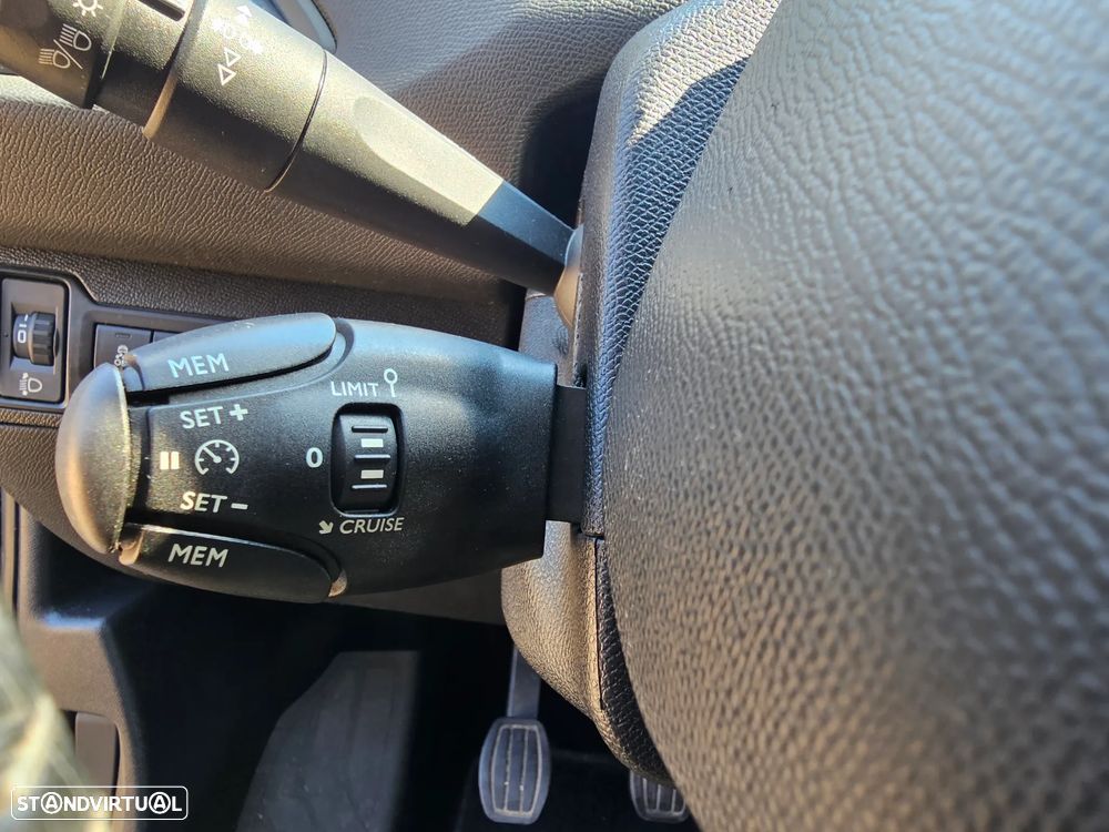 Peugeot 308 SW - 19