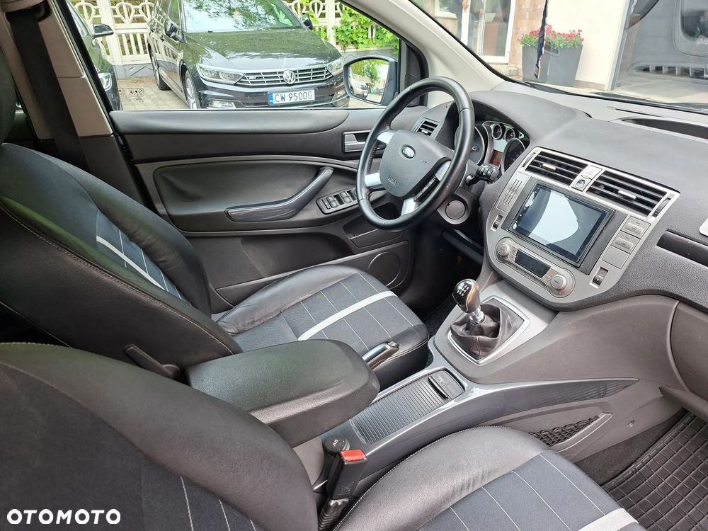 Ford Kuga 2.0 TDCi 4x4 Titanium - 9