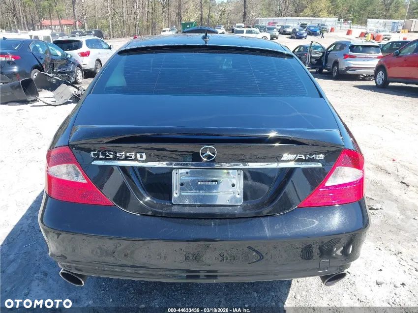 Mercedes-Benz CLS - 9