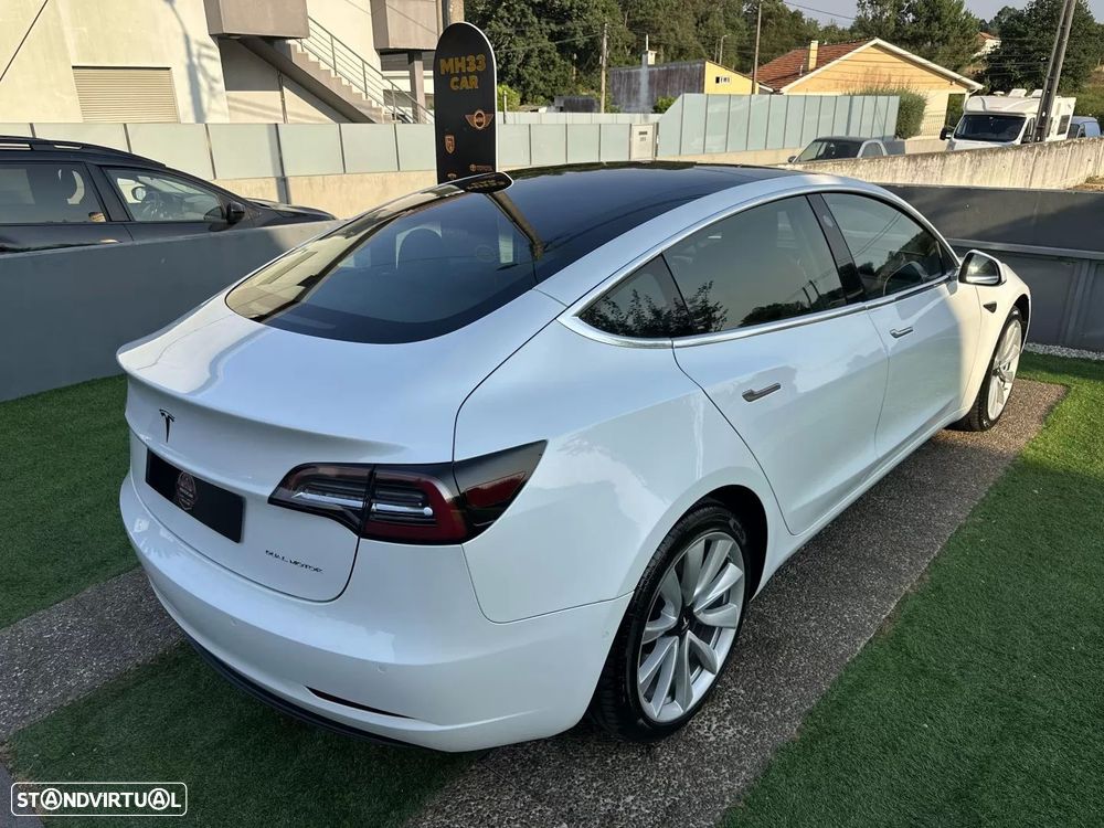Tesla Model 3 Long-Range Dual Motor AWD - 12