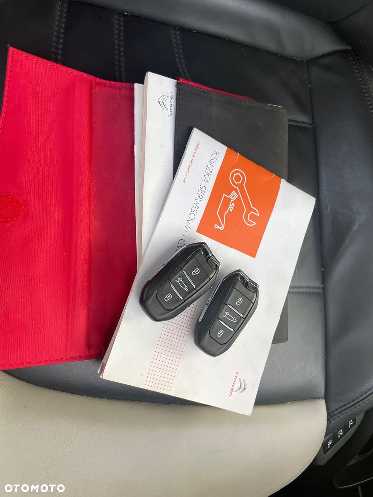 Citroën C4 Picasso 1.2 PureTech Exclusive - 30