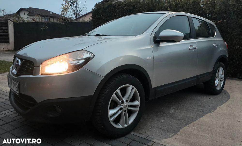 Nissan Qashqai 2.0 DCI DPF 4X4 Acenta SP - 9