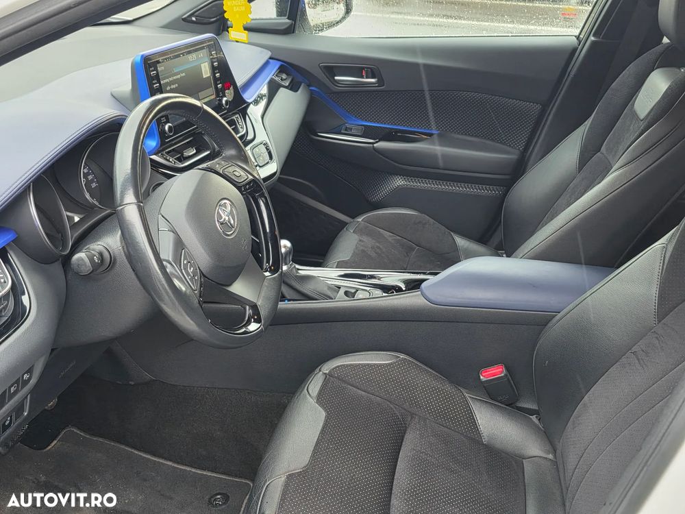 Toyota C-HR - 10