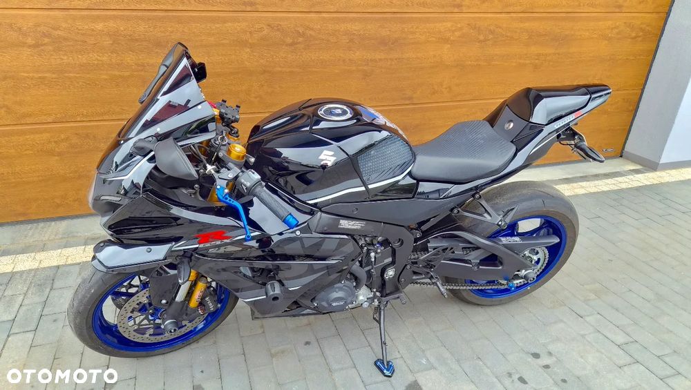 Suzuki GSX-R - 2