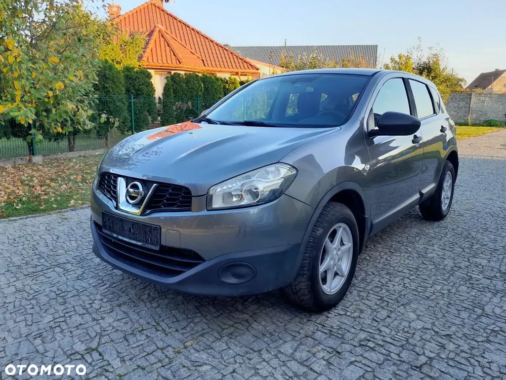 Nissan Qashqai - 1