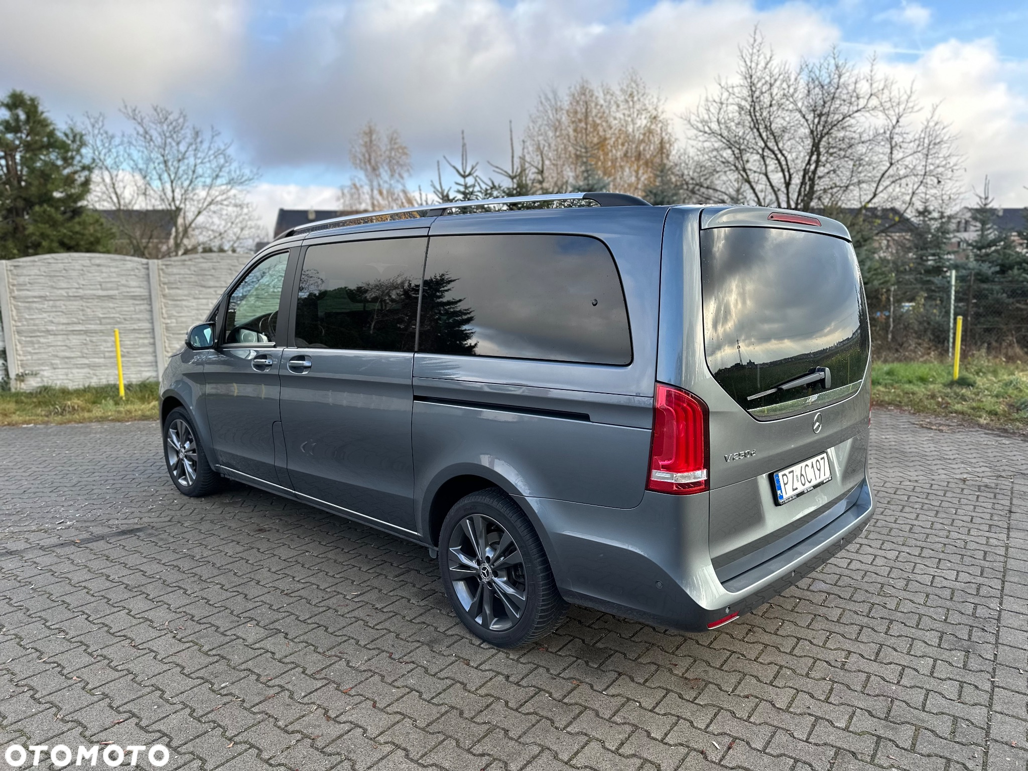 Mercedes-Benz Klasa V 250 (BlueTEC) d 7G-Tronic (d³ugi) - 7
