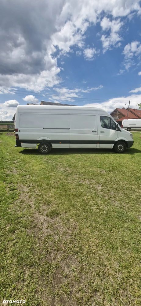 Mercedes-Benz Sprinter - 1