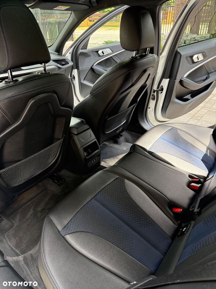 BMW Seria 1 118i M Sport - 23