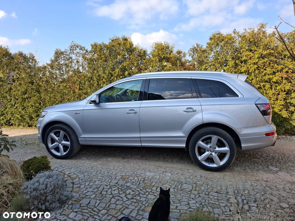 Audi Q7 - 12
