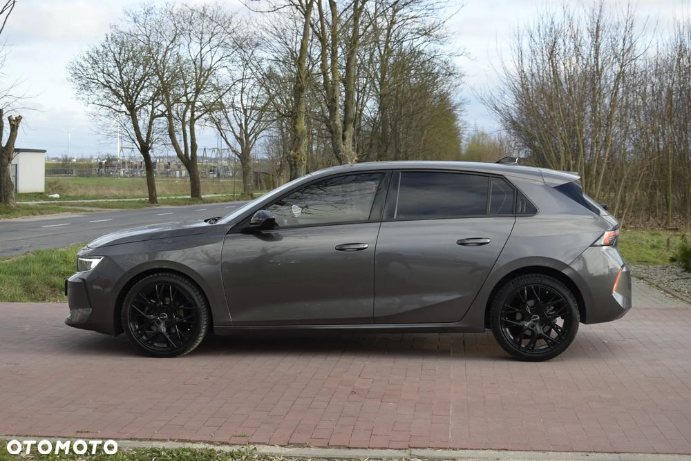 Opel Astra 1.2 T S&S - 19