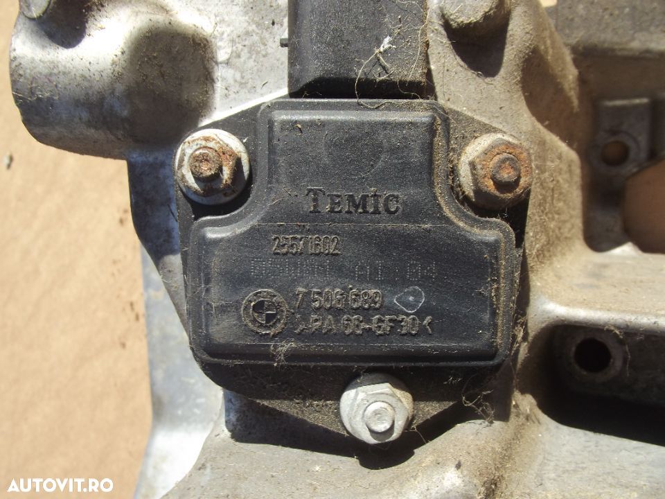 Senzor nivel ulei BMW E65 seria 7 745i 735i e53 bmw x5 E 83 bmw x3 - 1