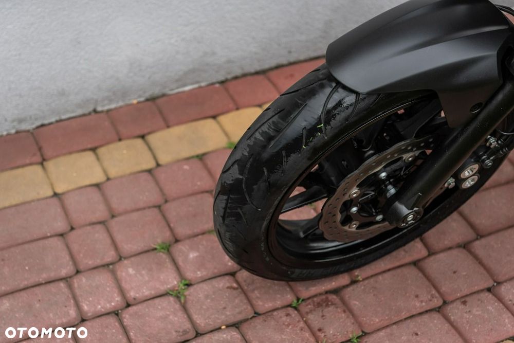 Yamaha MT - 8
