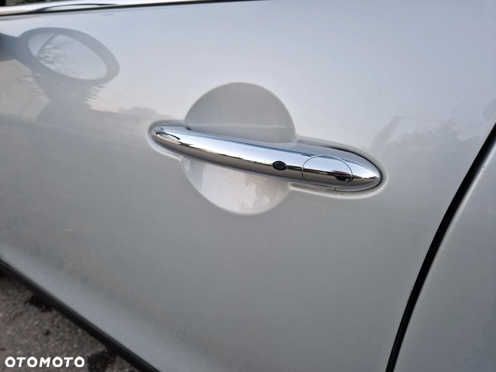 MINI Cooper 60 Years - 17