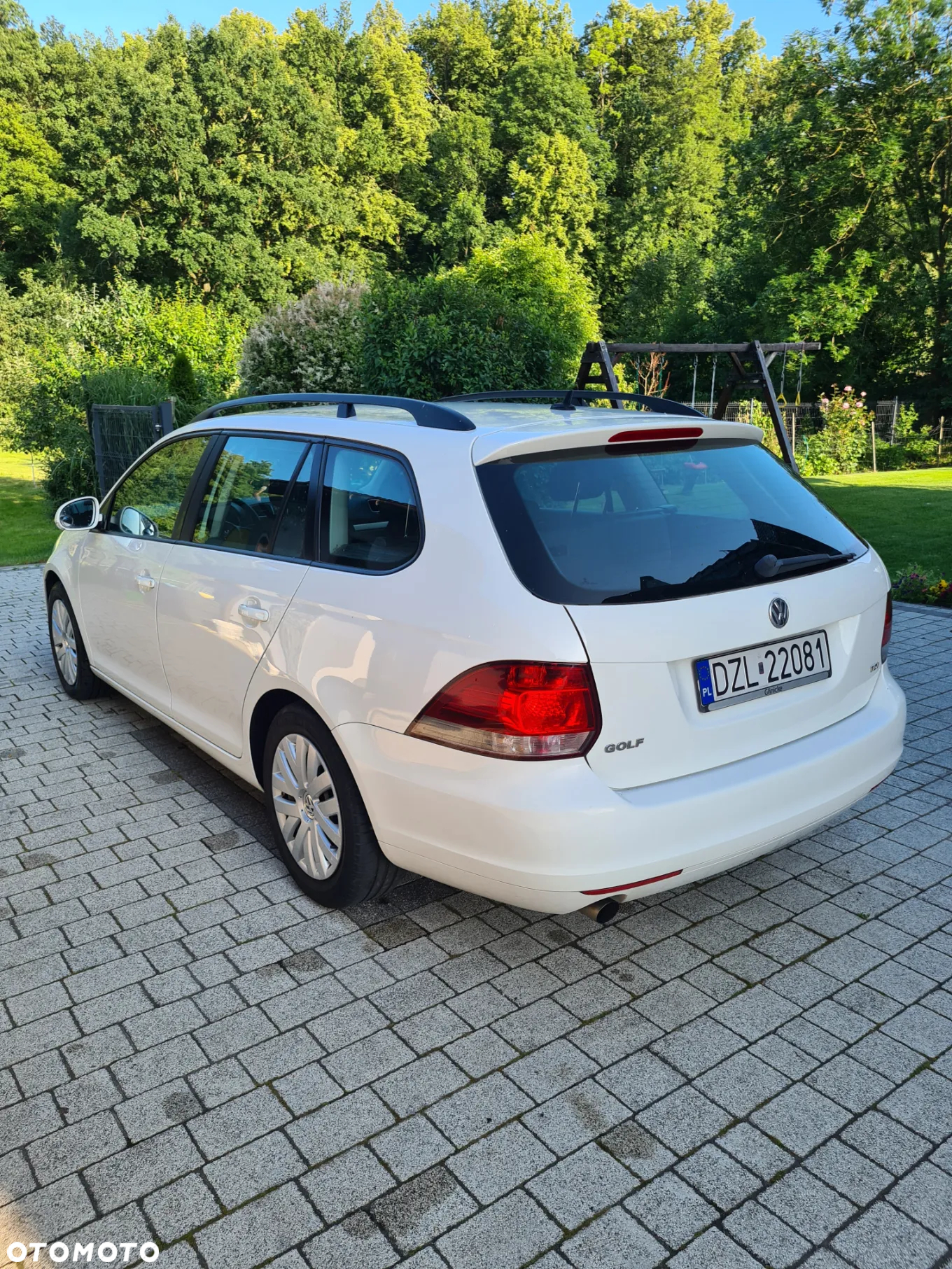 Volkswagen Golf 1.6 TDI DPF Trendline - 14