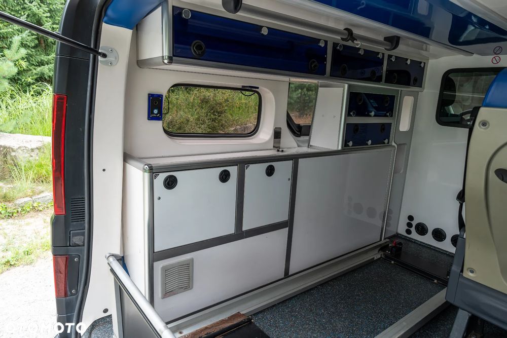 Renault Trafic - 22