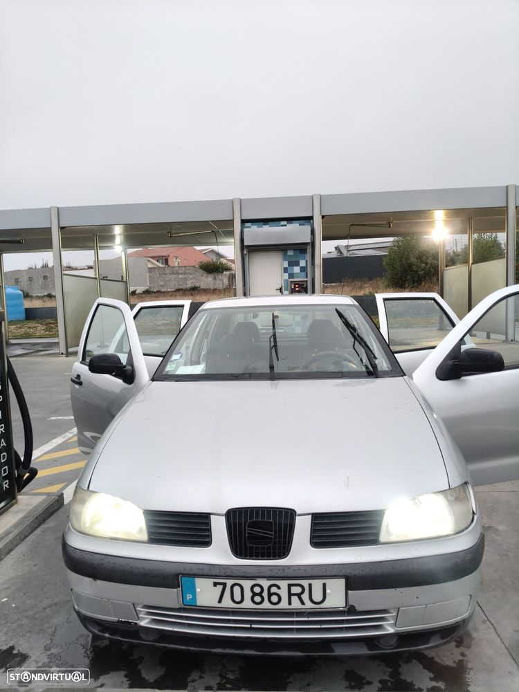SEAT Ibiza 1.0 Passion - 1