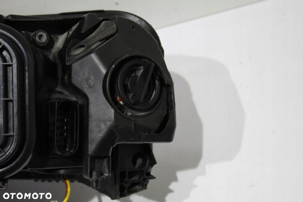 Audi A6 C6 4F0 Lift Xenon Prawy Lampa Przód Prawa Uszkodzona Europa - 5