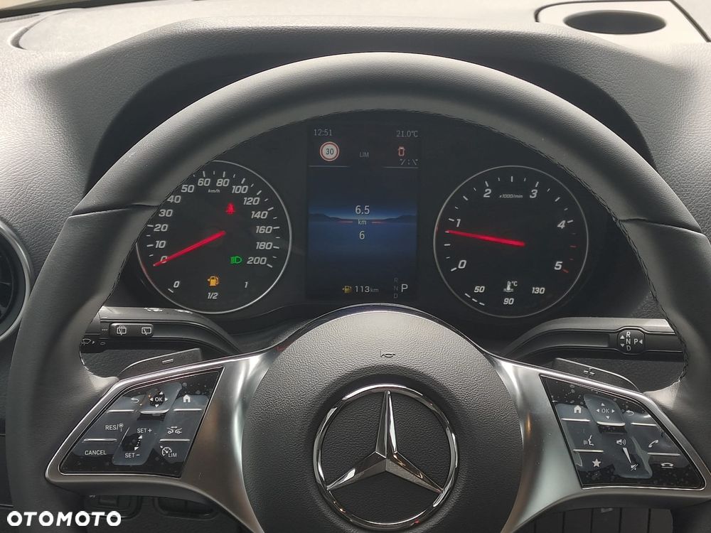 Mercedes-Benz Sprinter - 17