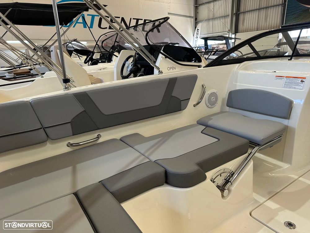 Bayliner VR6 OB - 16