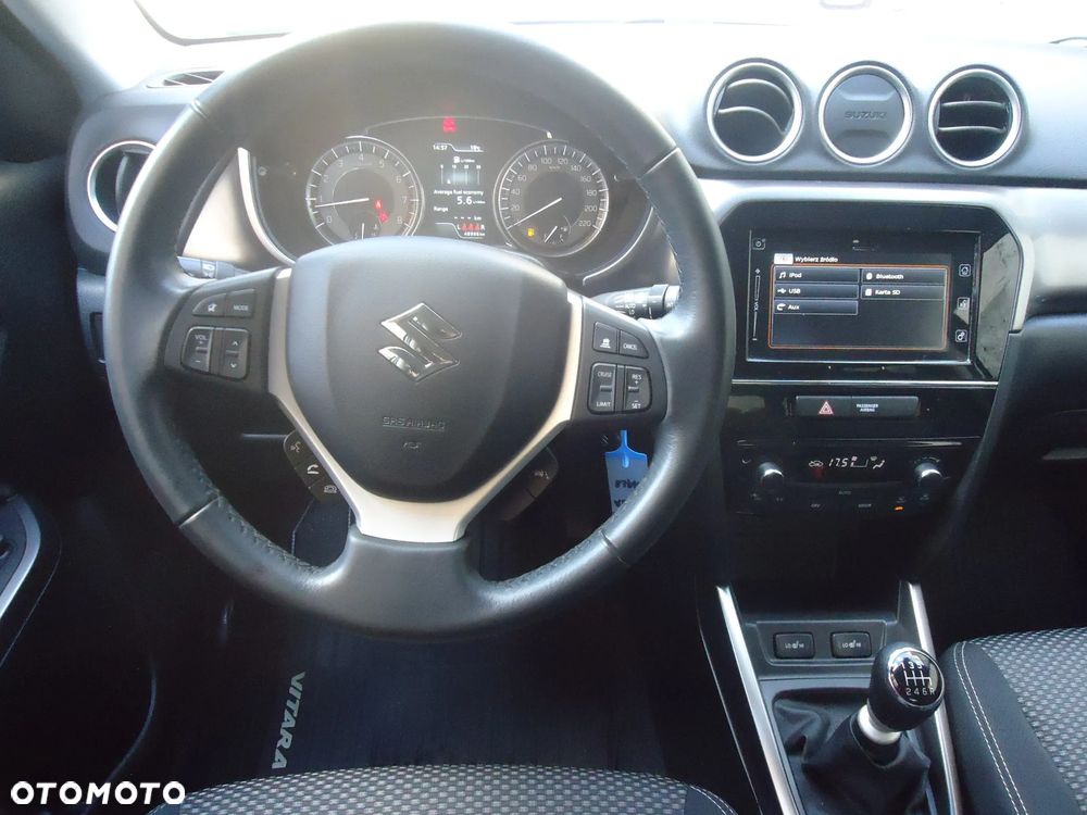 Suzuki Vitara 1.4 Boosterjet SHVS Premium 2WD - 9