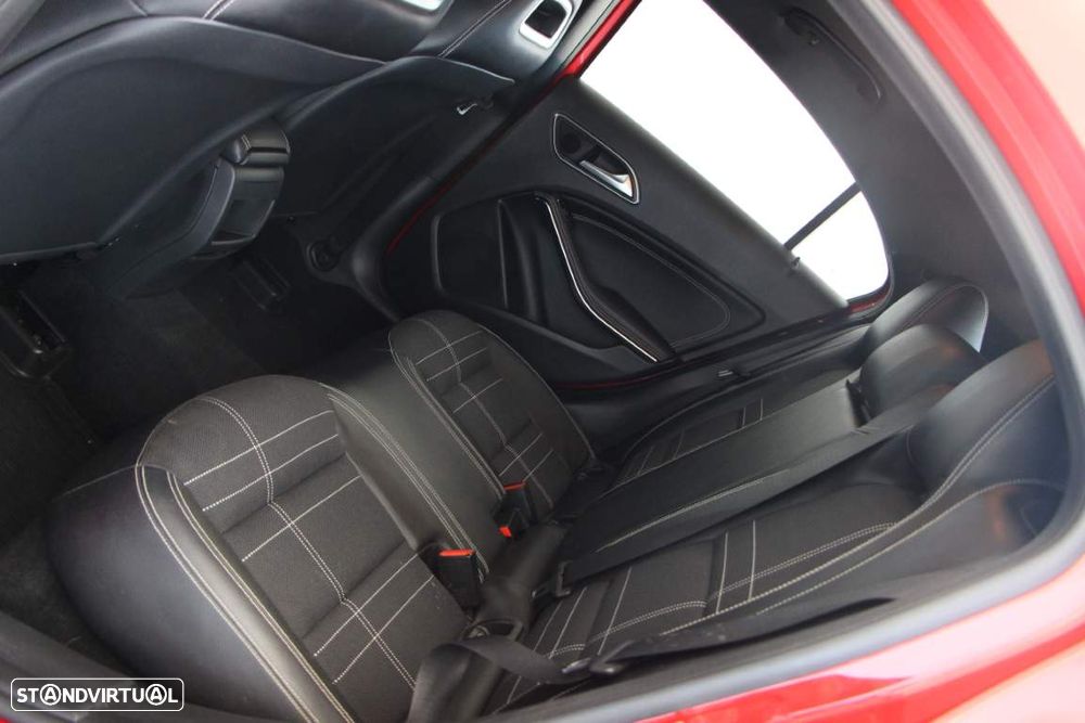 Mercedes-Benz A 200 - 6