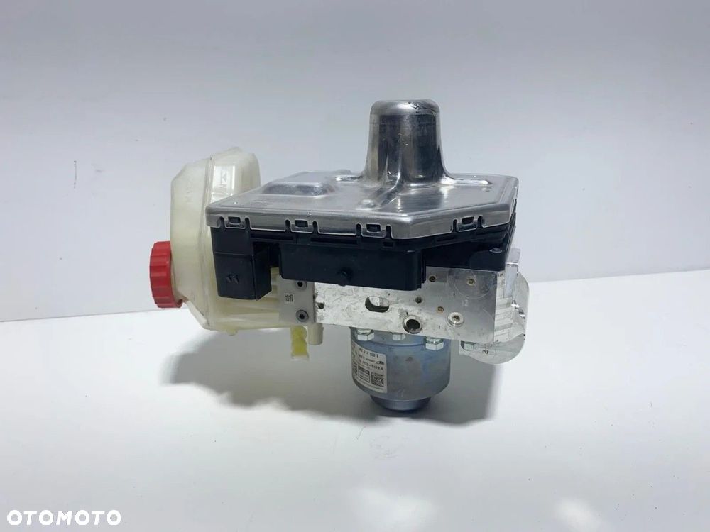 SERWO SERVO POMPA HAMULCOWA AUDI E TRON QUATTRO 4KE614100