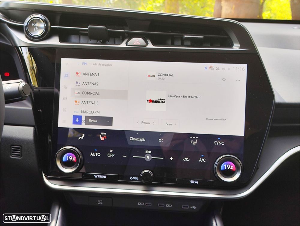 Lexus RZ 300e Premium - 11