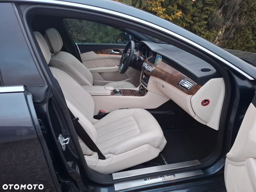 Mercedes-Benz CLS 350 CDI DPF 4Matic BlueEFFICIENCY 7G-TRONIC - 10