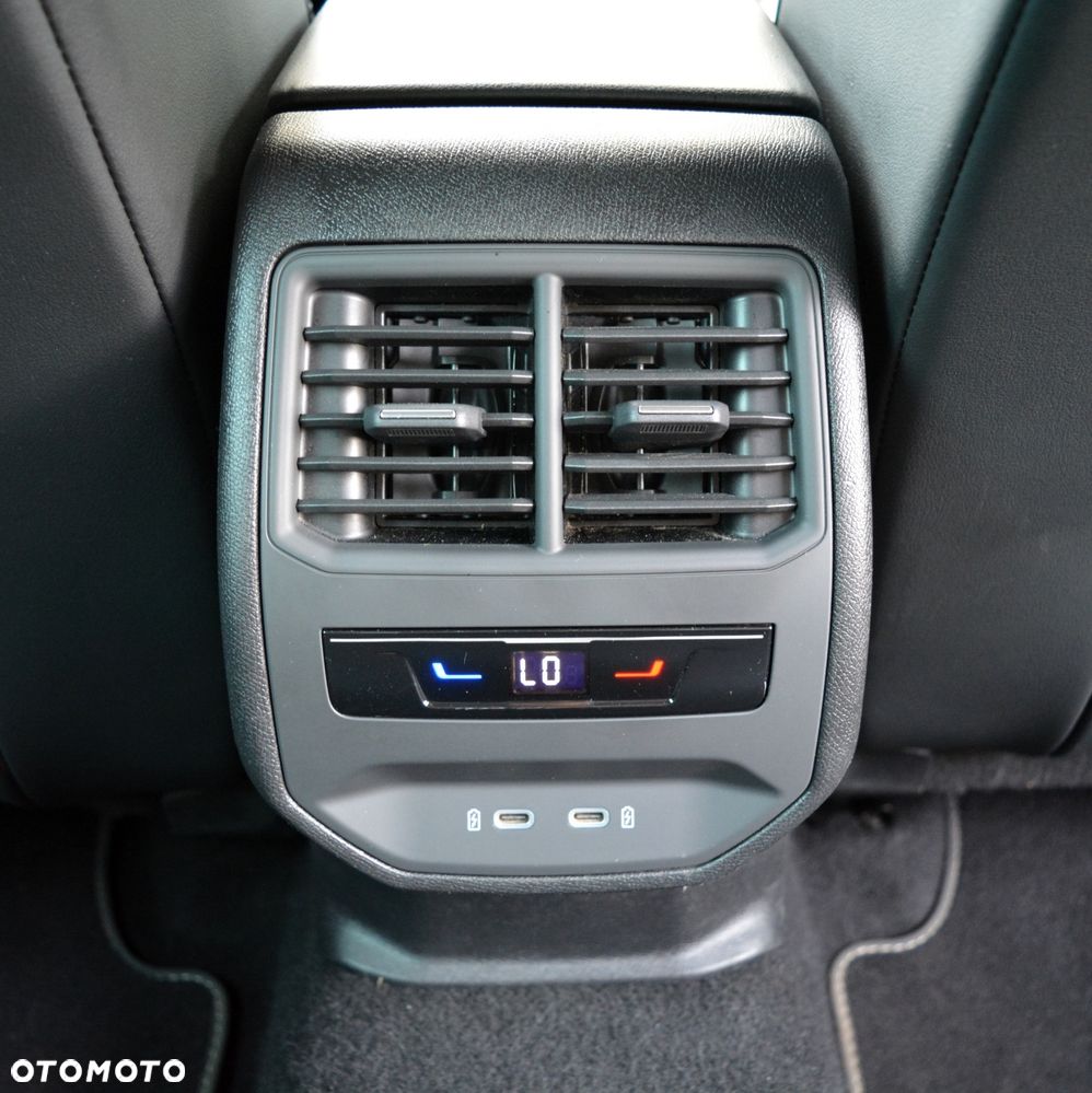 Seat Leon 2.0 TDI DSG Xcellence - 28