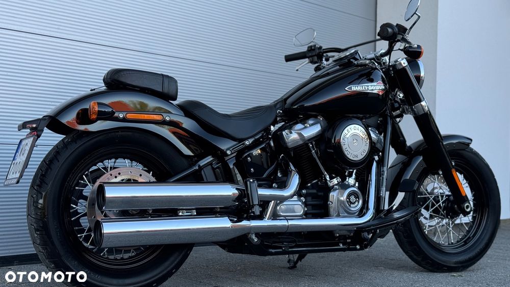 Harley-Davidson Softail Slim - 32