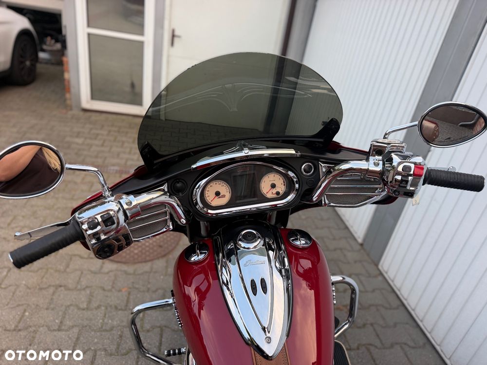 Indian Roadmaster - 16