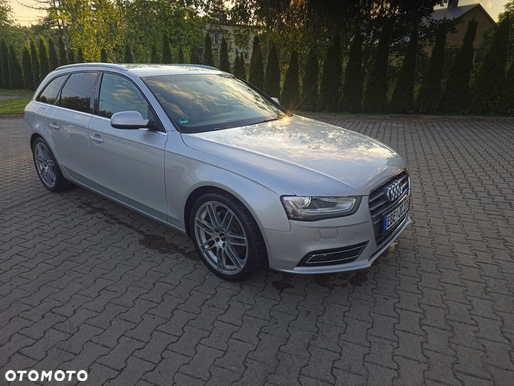 Audi A4 Avant - 4