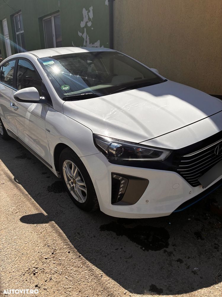 Hyundai IONIQ - 5