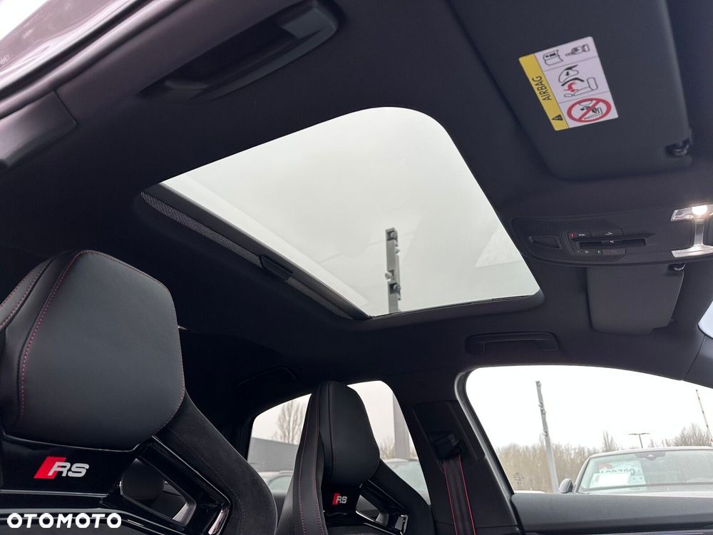 Audi RS3 Limousine - 26