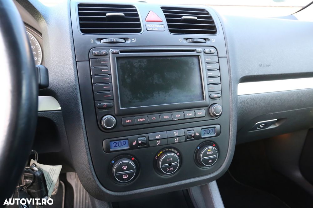 Volkswagen Golf 1.9 TDI Comfortline - 19