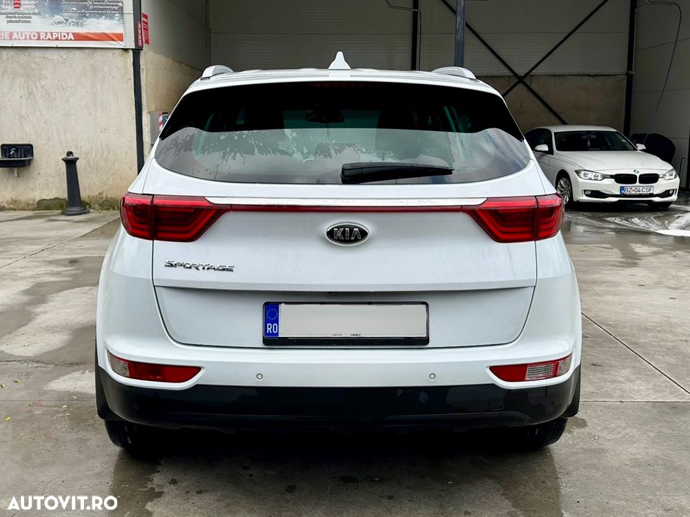 Kia Sportage 1.6 GDI 6MT 4x2 Plus - 4