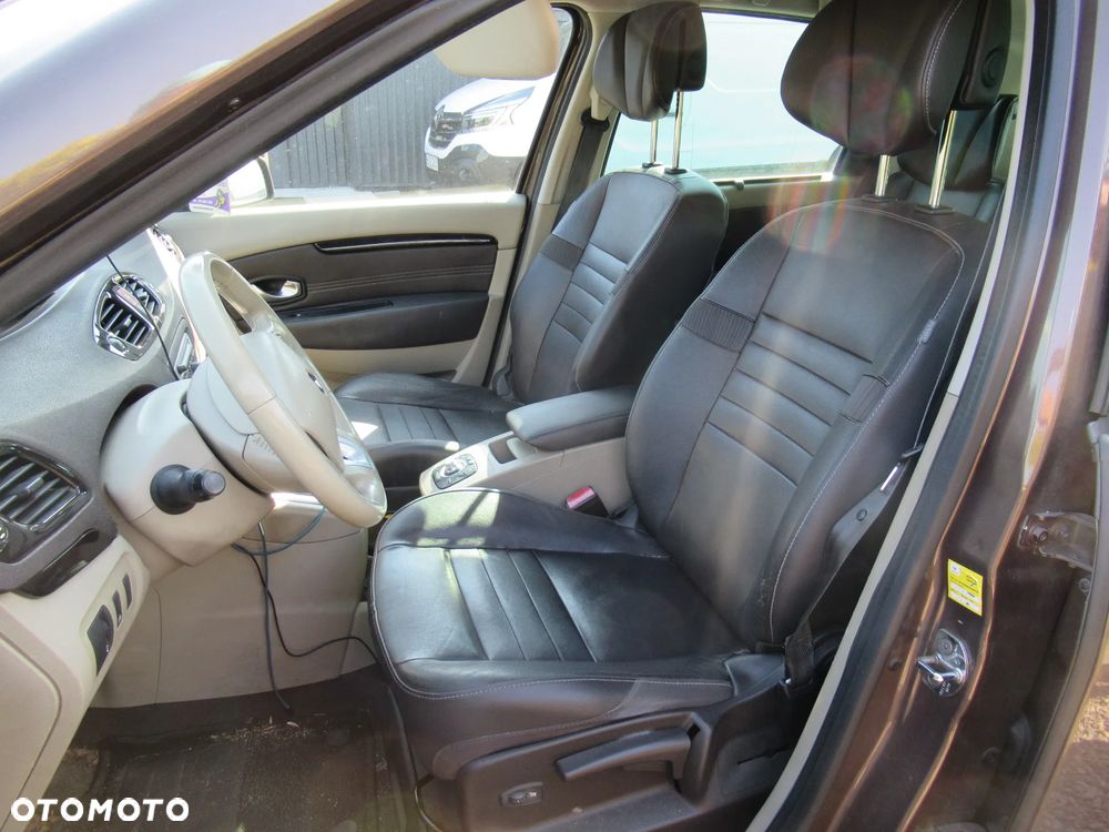 Renault Scenic dCi 130 FAP Dynamique - 5