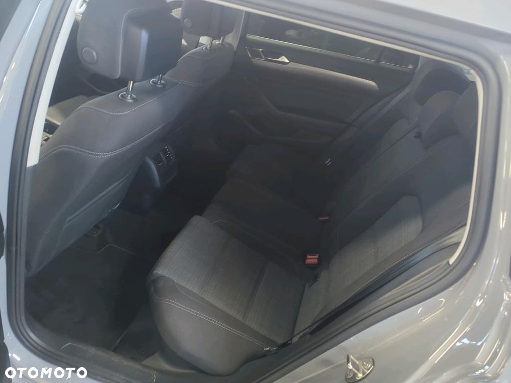 Volkswagen Passat 2.0 TSI Business DSG - 10