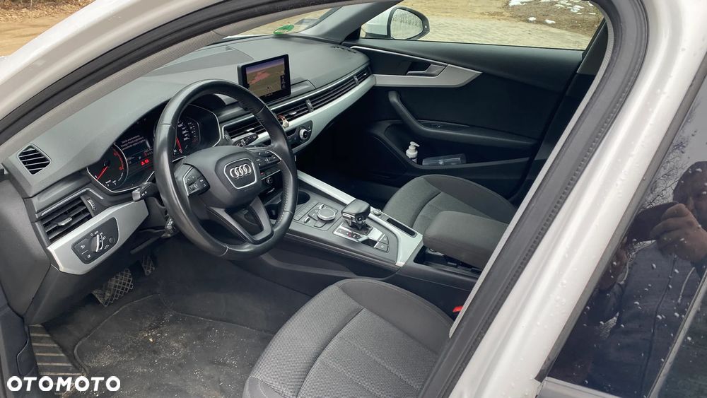 Audi A4 Avant 2.0 TDI S tronic - 8