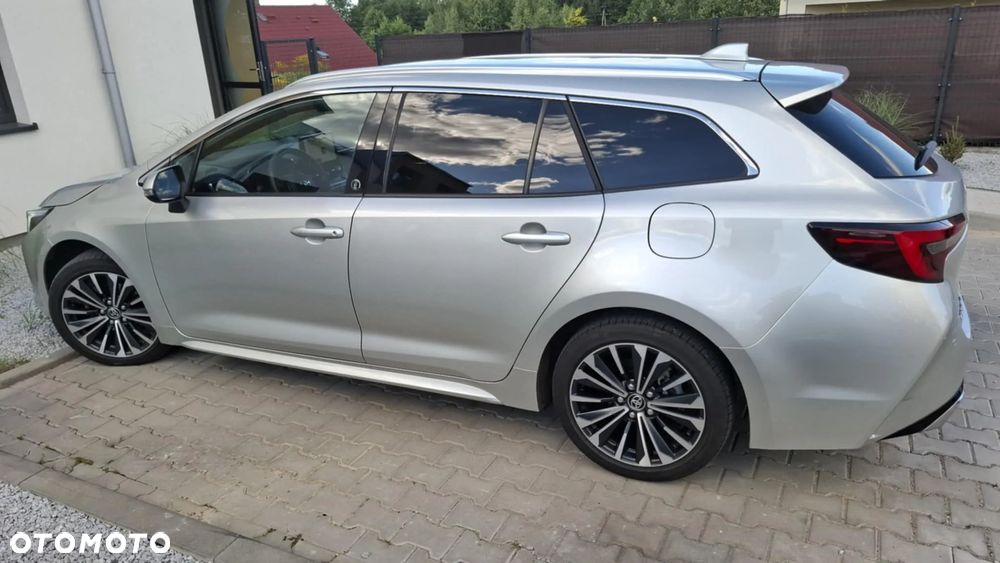 Toyota Corolla 1.8 Hybrid Style - 3