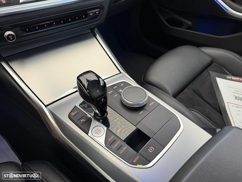 BMW 320 - 18
