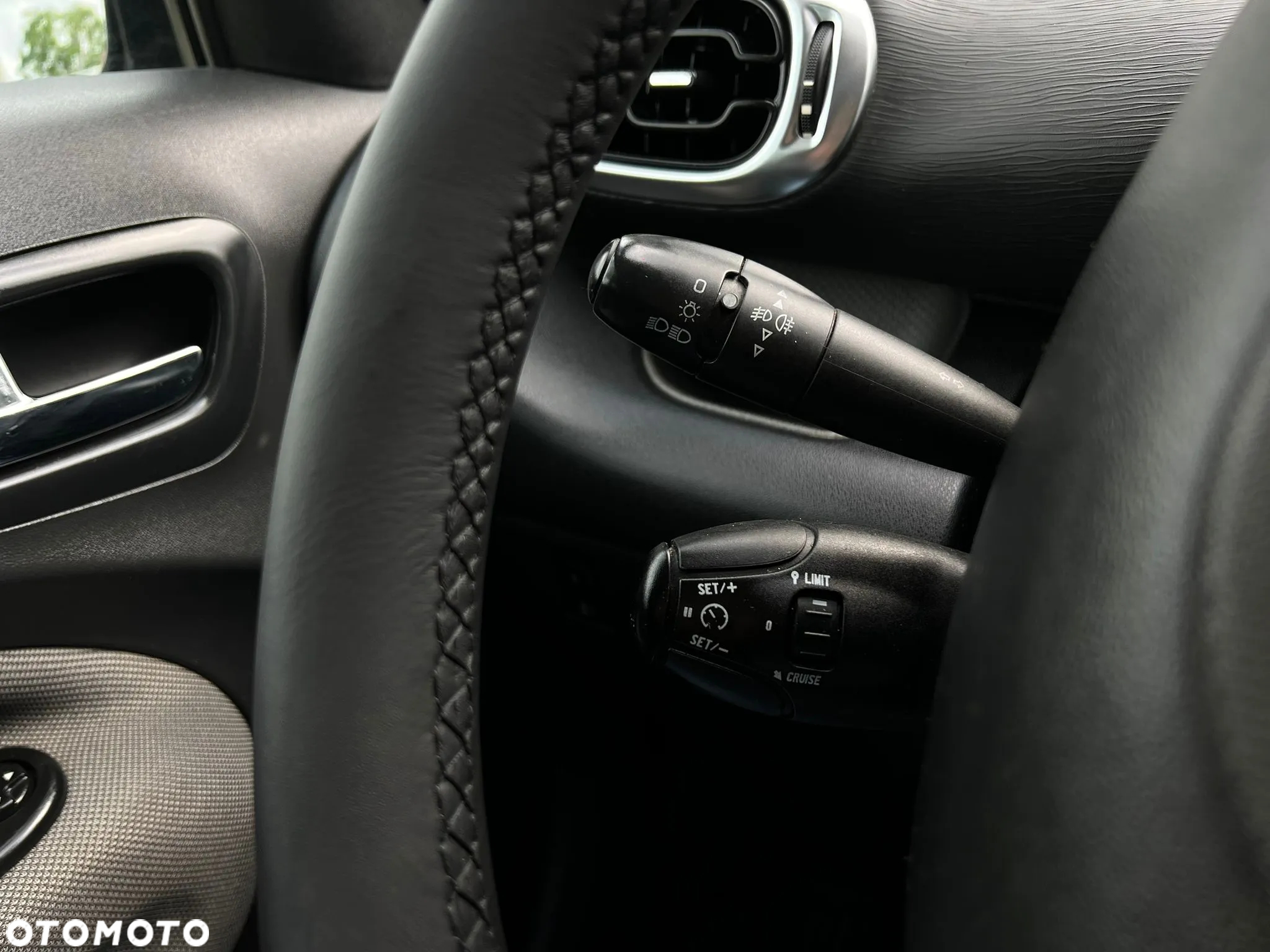 Citroën C3 Picasso 1.4i Exclusive - 26
