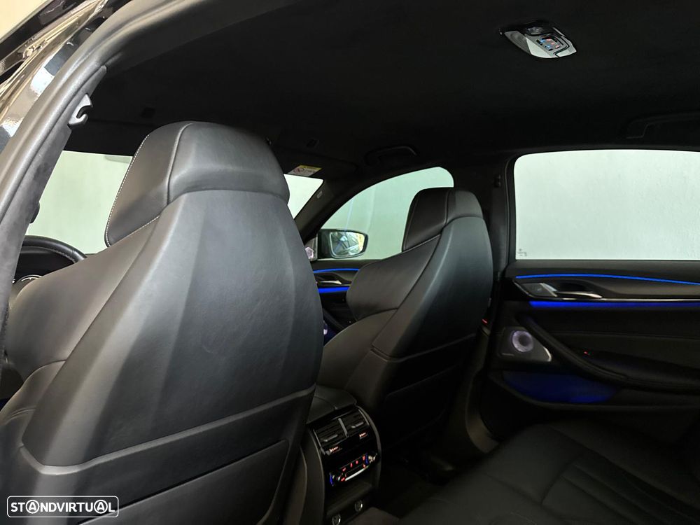 BMW M5 Competition - 14