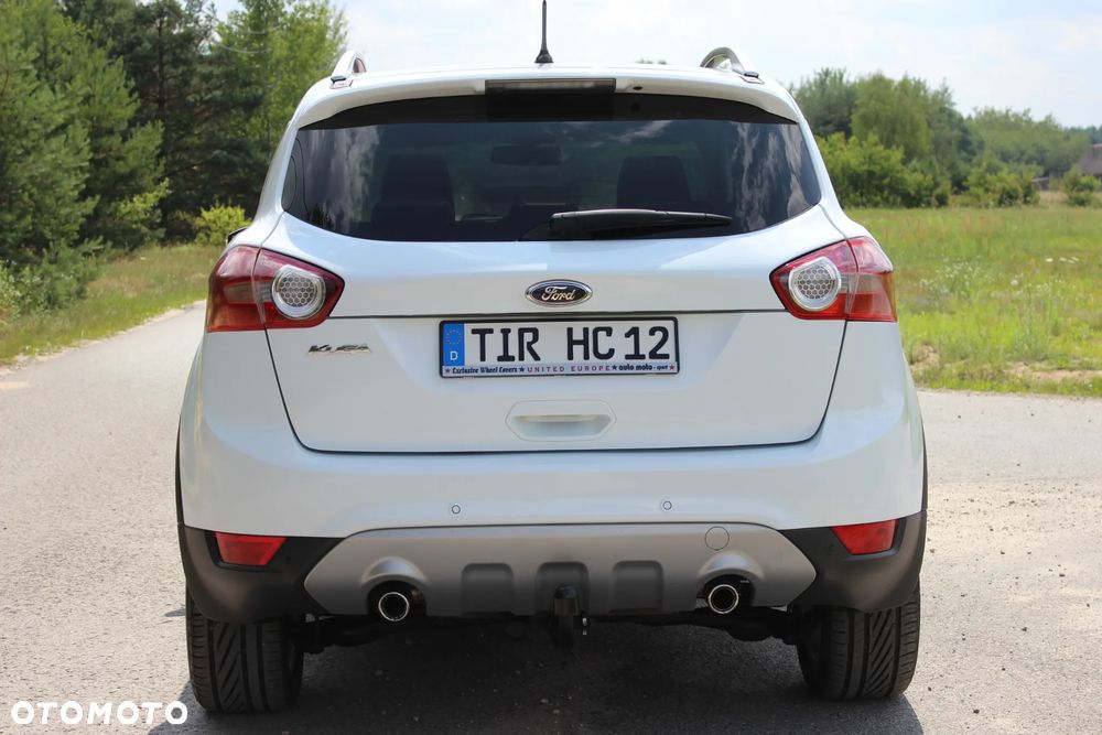 Ford Kuga 2.0 TDCi 4x4 Titanium - 6