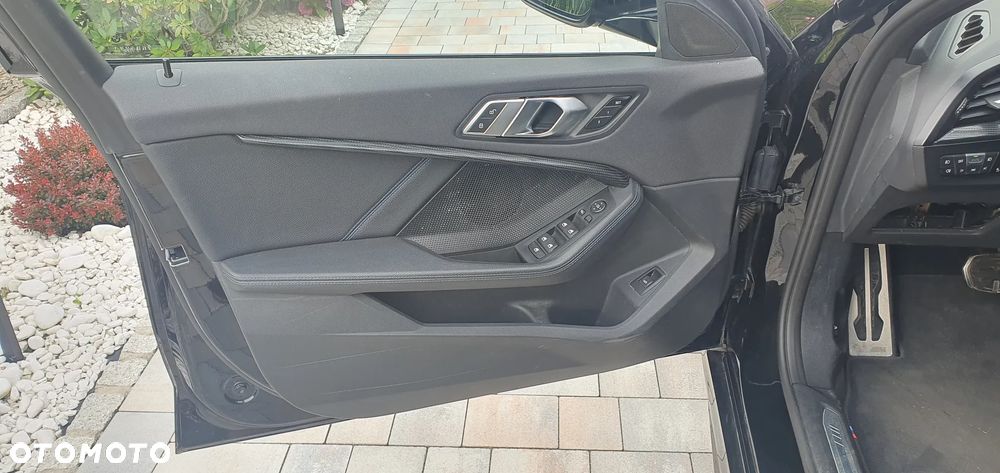 BMW Seria 1 118i M Sport - 10