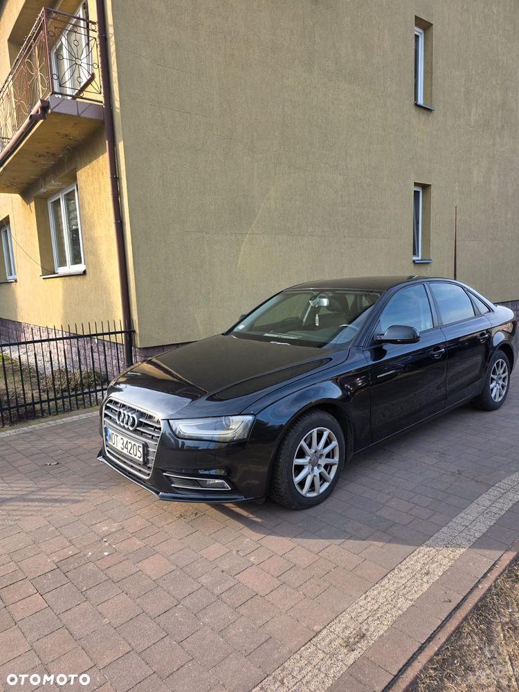 Audi A4 Limousine 2.0 TDI - 1