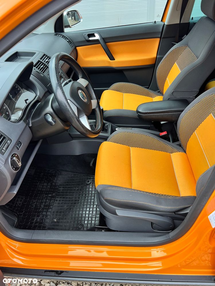 Volkswagen Polo Cross - 10